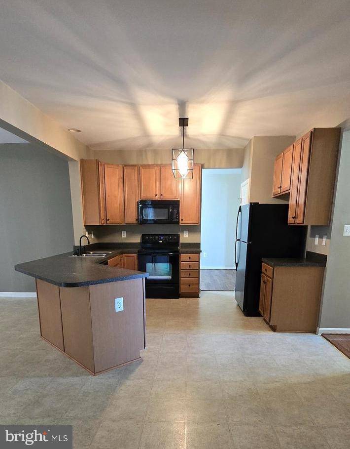 Kearneysville, WV 25430,222 DINWIDDIE WAY