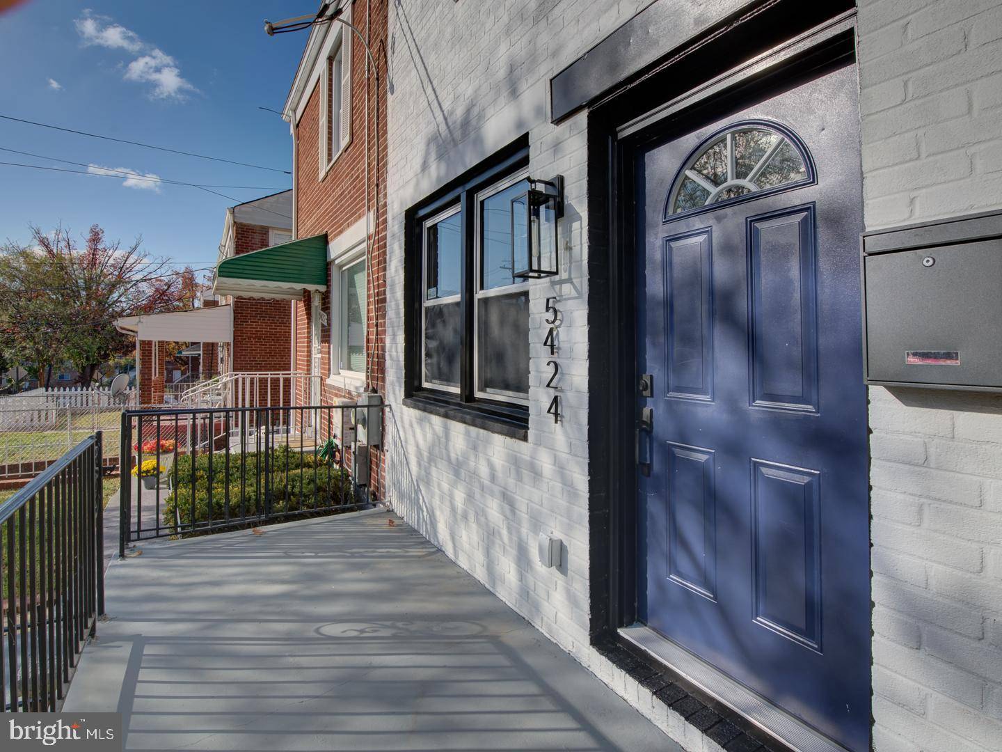 Washington, DC 20019,5424 C ST SE