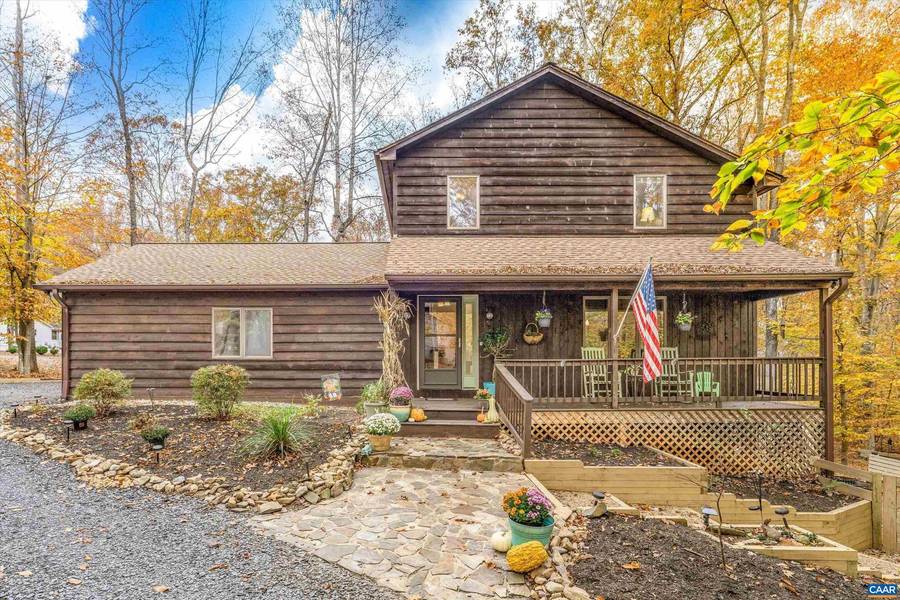 41 DOGLEG RD, Palmyra, VA 22963