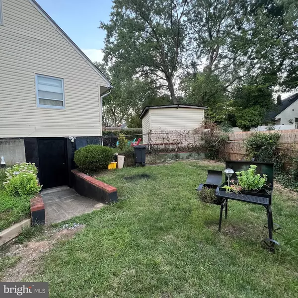 Hyattsville, MD 20784,5103 72ND AVE #BASEMENT