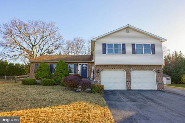 1022 BOESHORE CIR, Reading, PA 19605