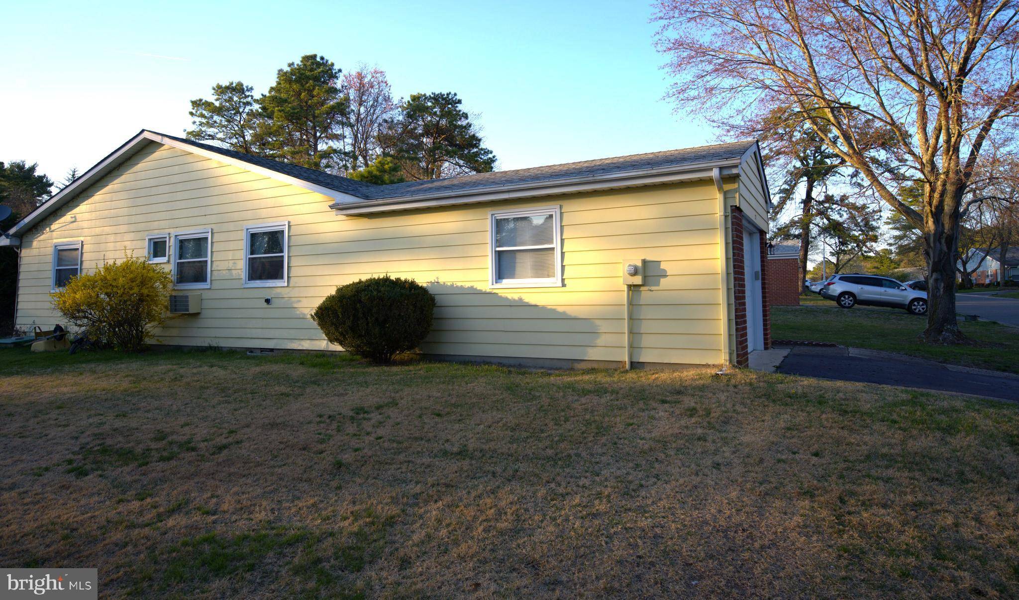 Whiting, NJ 08759,27 MOCCASIN DRIVE