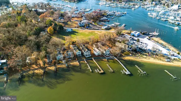 7019 BAY FRONT DR, Annapolis, MD 21403