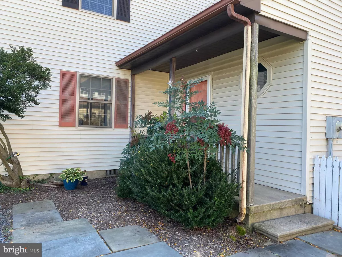 Oxford, MD 21654,100-B J L THOMPSON DR #2A