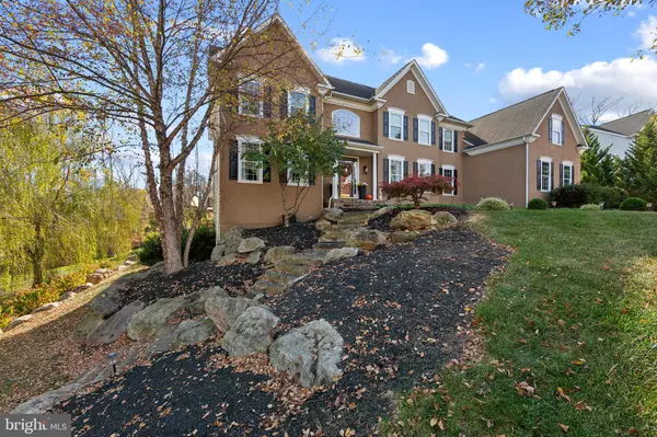 Douglassville, PA 19518,8 LEAF CREEK CT