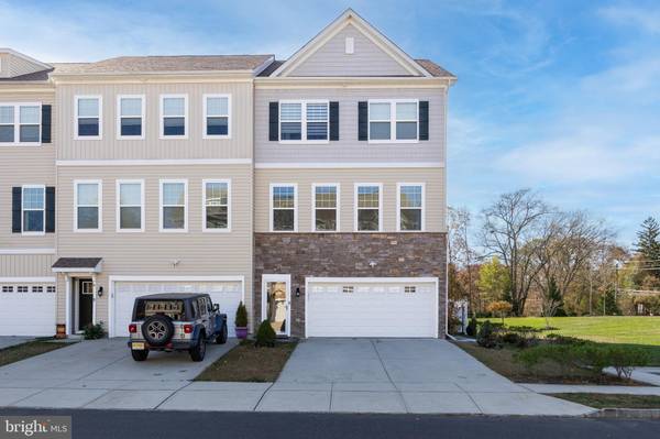 2 SULLIVAN WAY, Marlton, NJ 08053