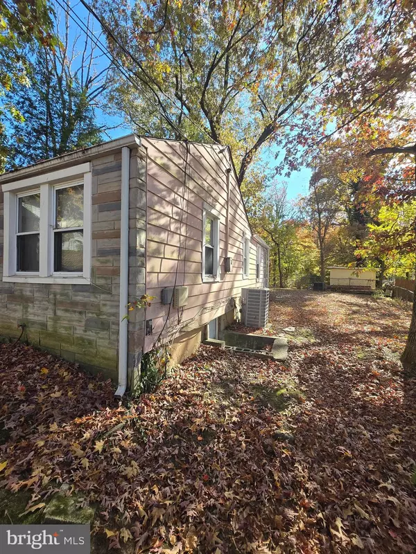 Landover, MD 20785,6005 REED ST
