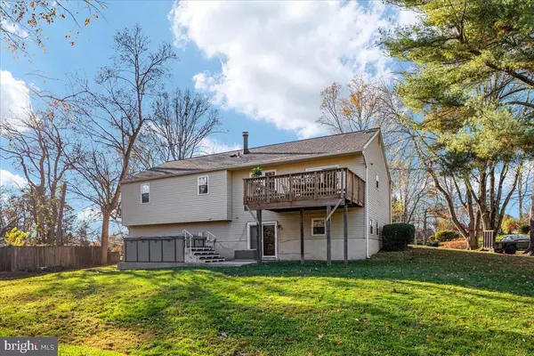 Annandale, VA 22003,3439 WOODBURN RD