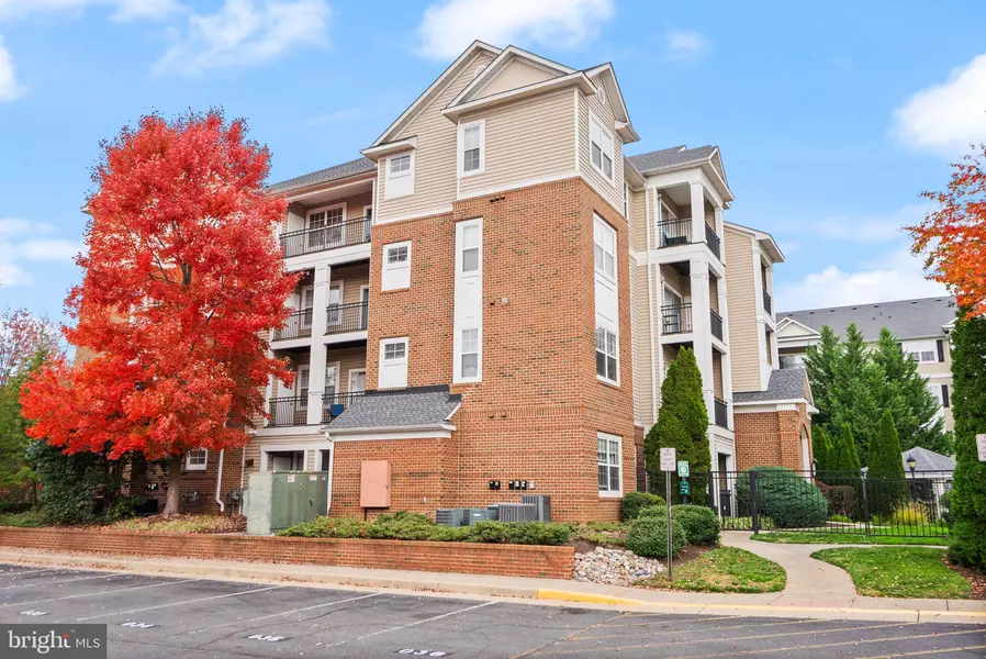 12958 CENTRE PARK CIR #323, Herndon, VA 20171