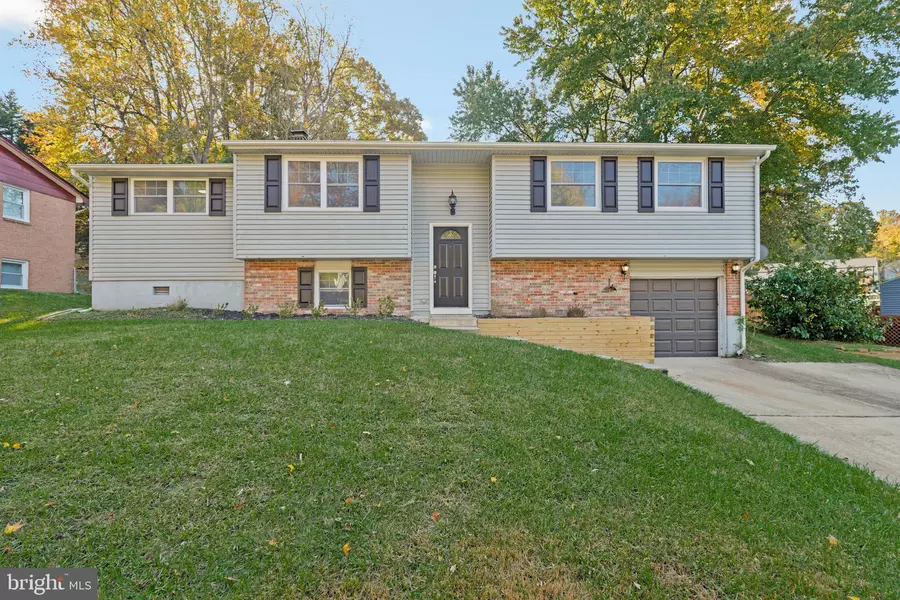 5805 SPYRI DR, Clinton, MD 20735