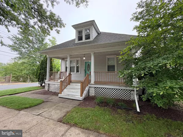Mount Holly, NJ 08060,105 PINE ST