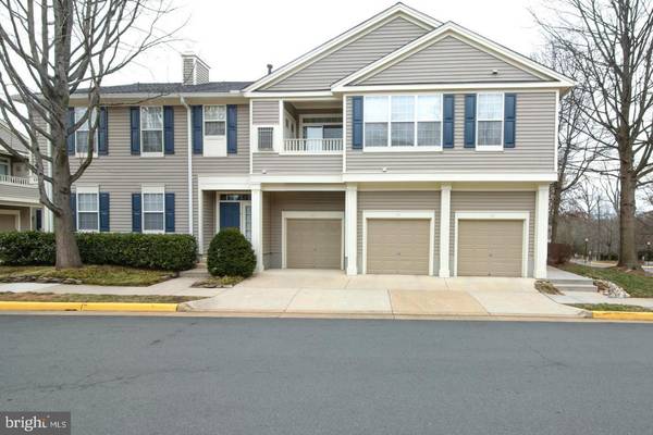 Reston, VA 20194,11405-T WINDLEAF CT #32