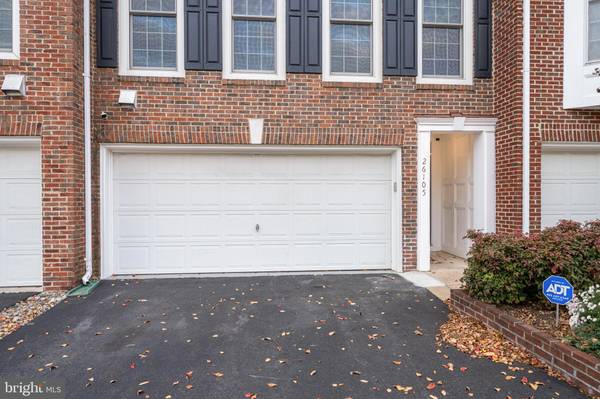 Chantilly, VA 20152,26105 NIMBLETON SQ