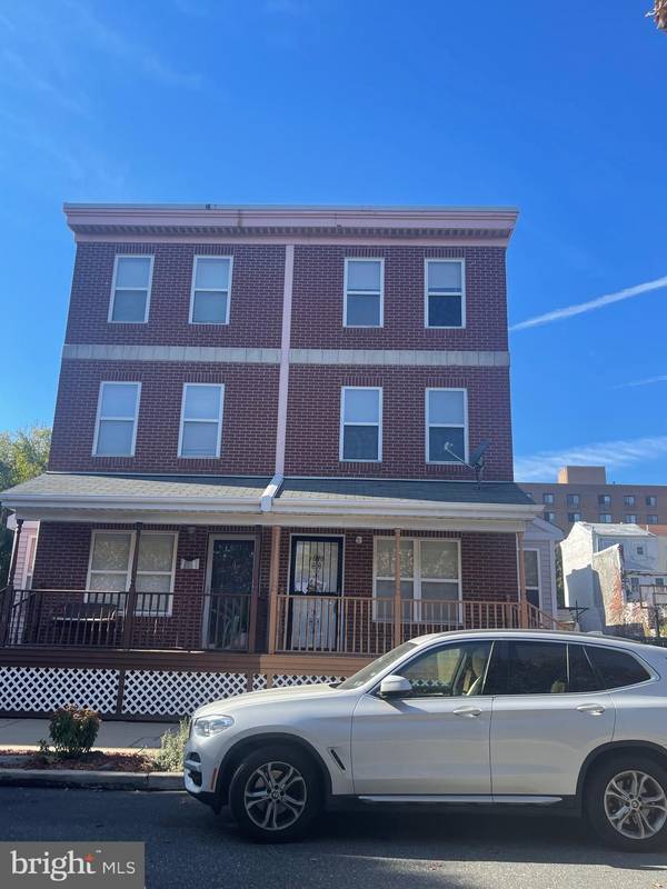 Philadelphia, PA 19122,1620 N FRANKLIN ST