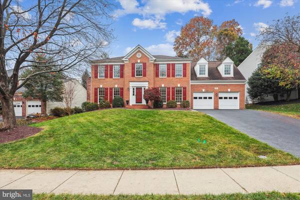 9322 BRAYMORE CIR, Fairfax Station, VA 22039