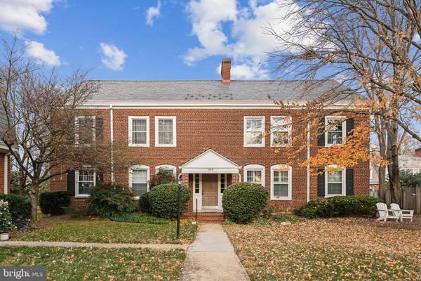 4118 36TH ST S #B2, Arlington, VA 22206