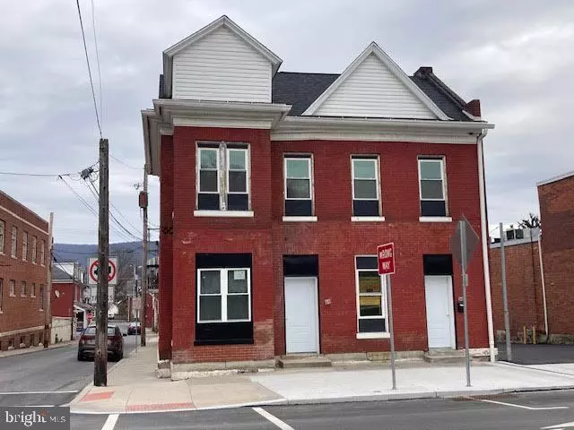 23 MARBLE ST, Lewistown, PA 17044