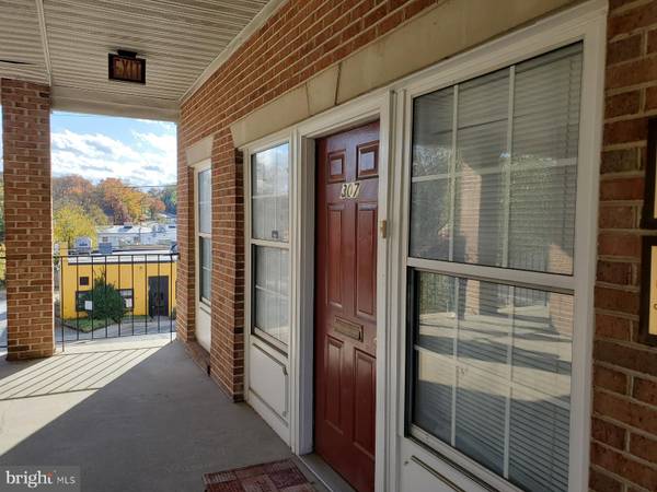 College Park, MD 20740,7305 BALTIMORE AVE #307