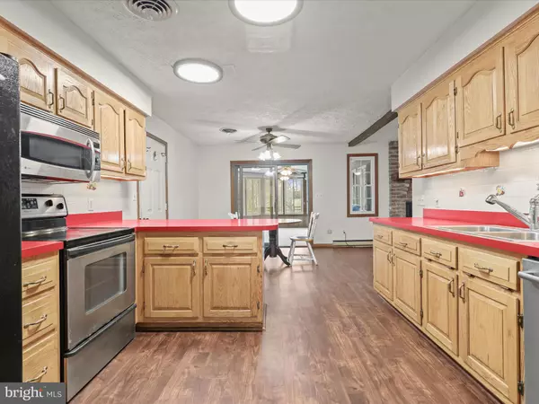 Hampstead, MD 21074,304 BLUE GRASS LN