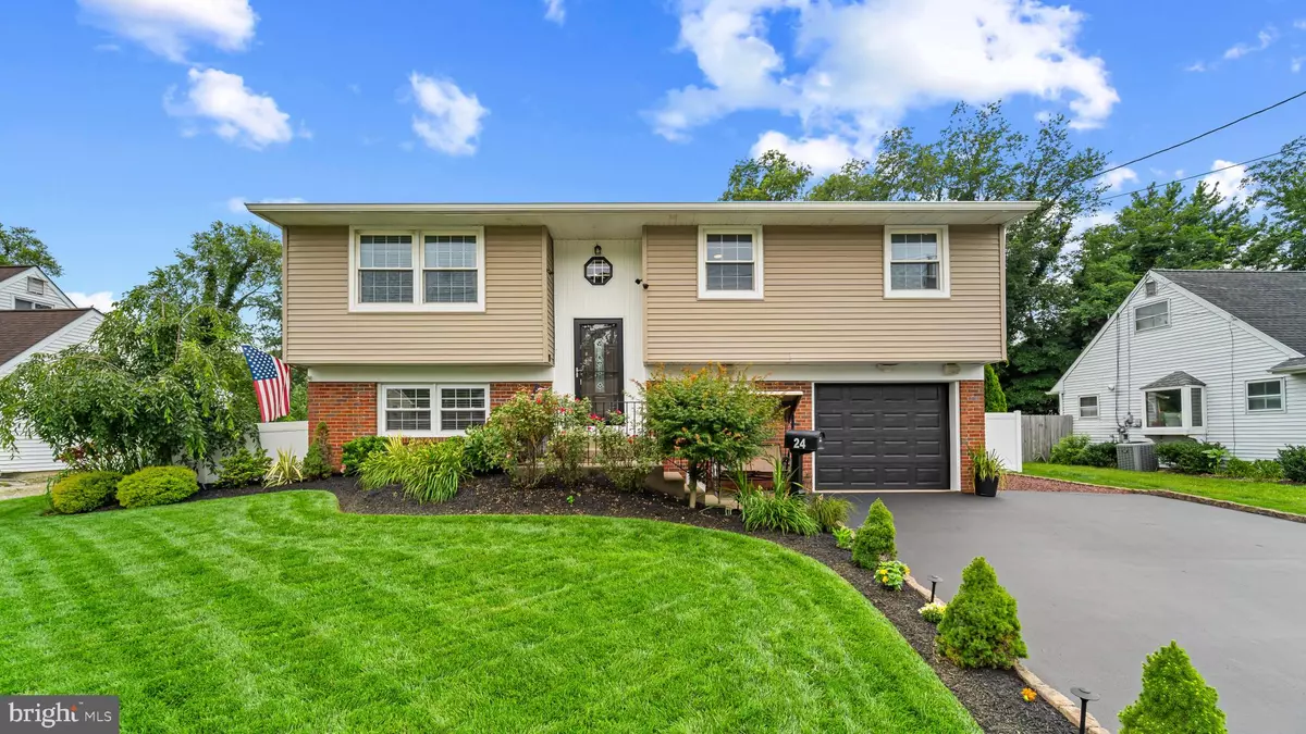 Burlington, NJ 08016,24 SYCAMORE DR