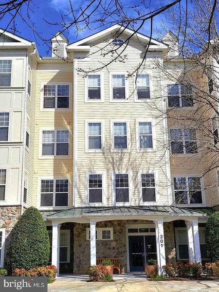 301 HIGH GABLES DR #109, Gaithersburg, MD 20878