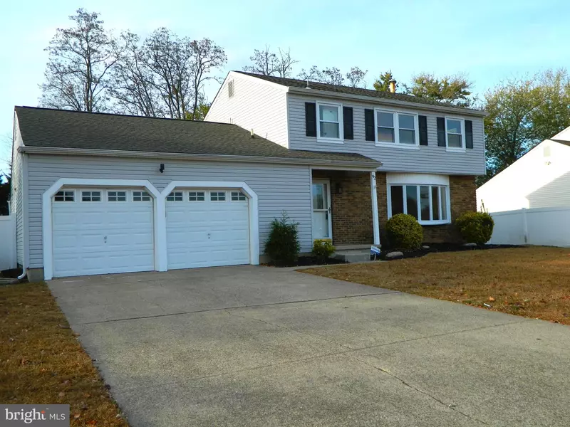 92 ALTAIR DR, Blackwood, NJ 08012