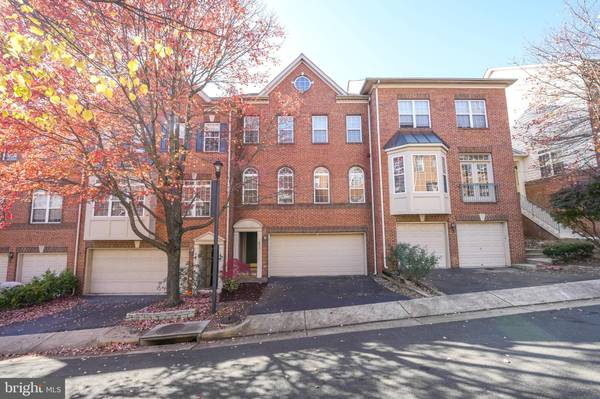 435 CLAYTON LN, Alexandria, VA 22304