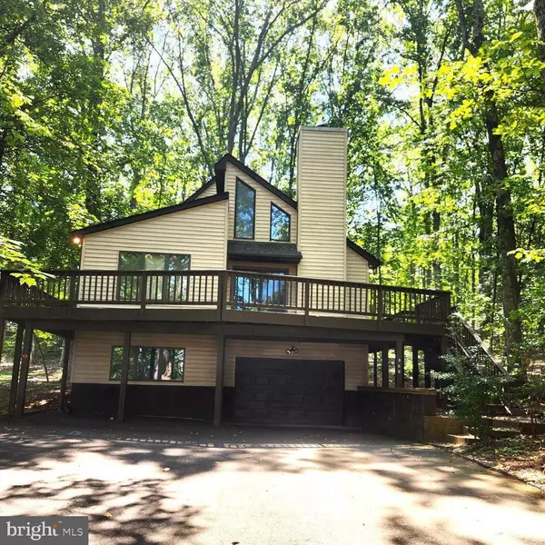 215 BEACHSIDE CV, Locust Grove, VA 22508