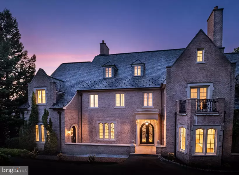 4825 DEXTER TER NW, Washington, DC 20007