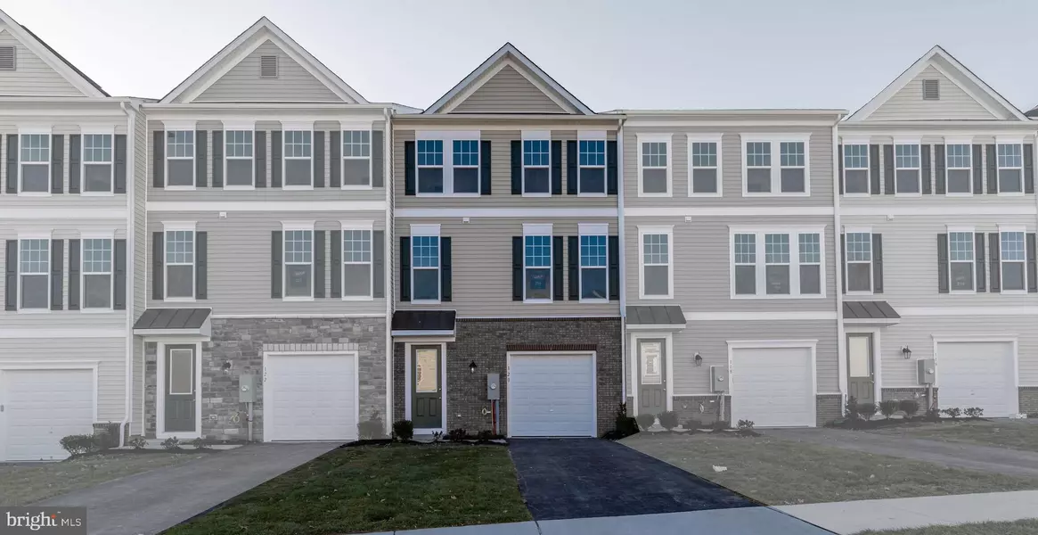 120 SEQUOIA DR, Winchester, VA 22602