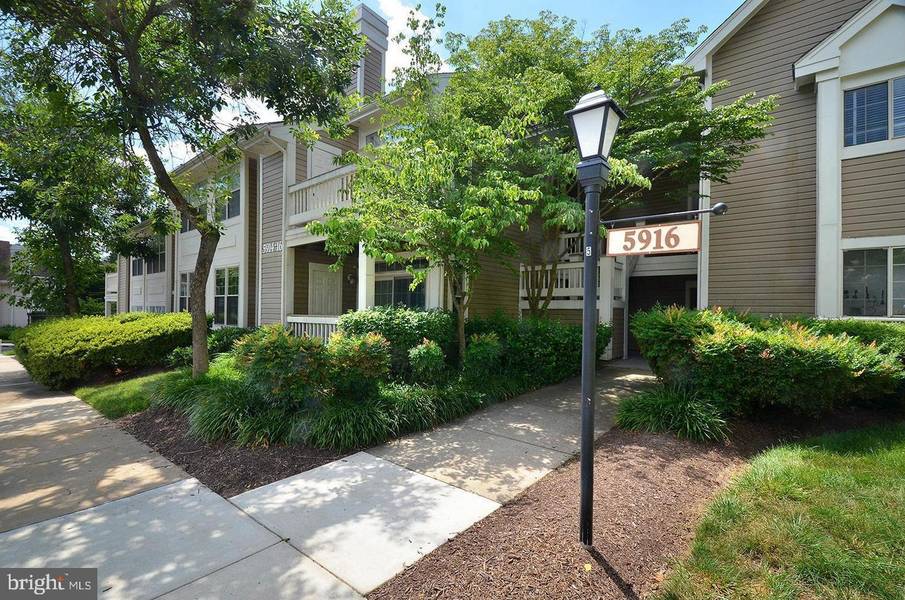 5916 BARBADOS PL #103, Rockville, MD 20852