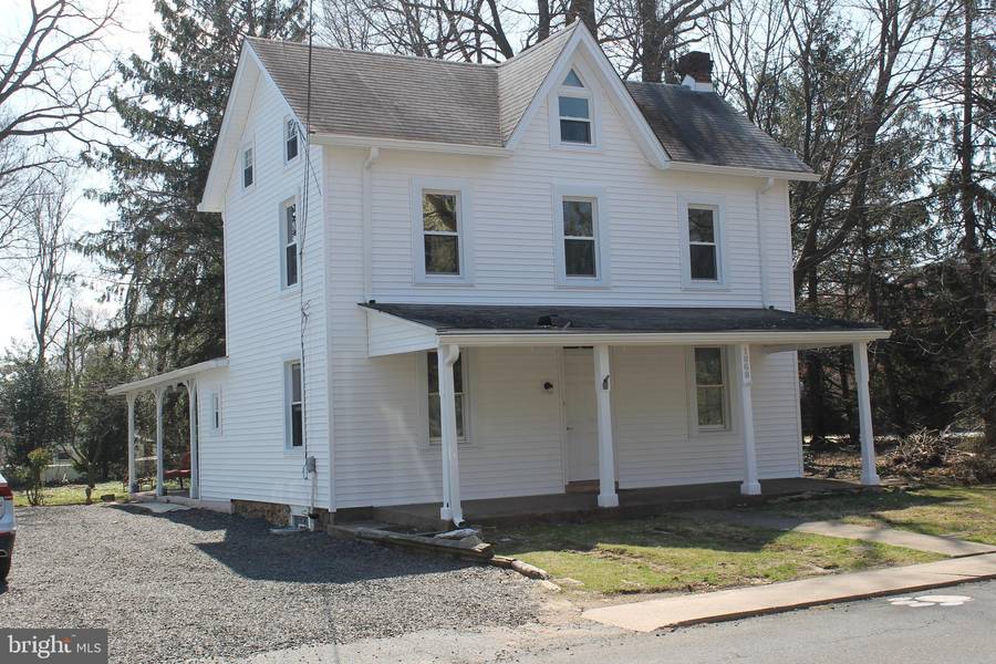 1868 WOODLAND RD, Abington, PA 19001