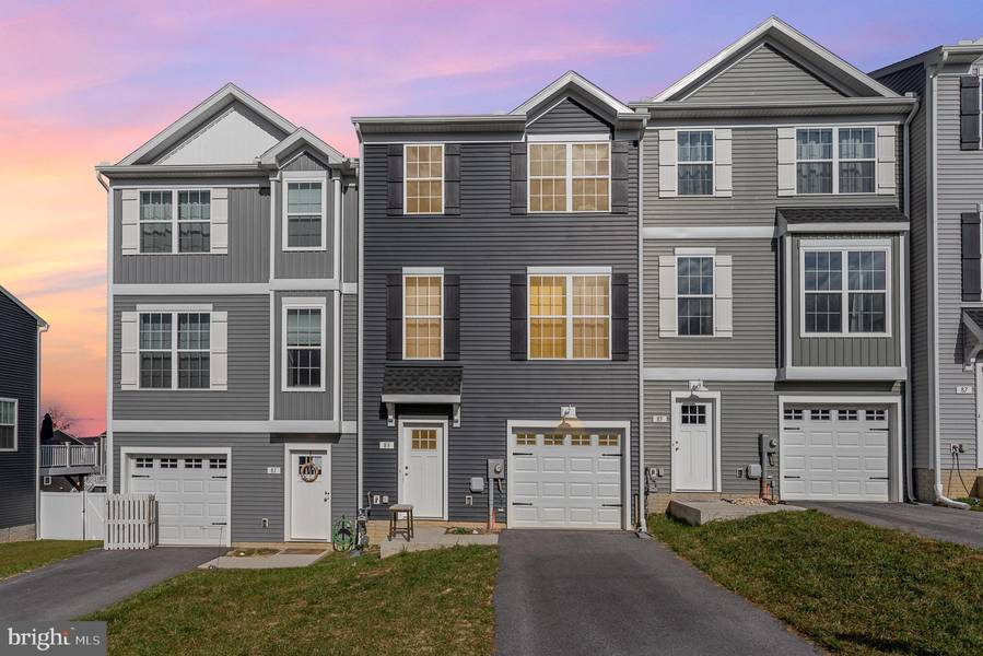 83 COOP LANE #39C, Hanover, PA 17331