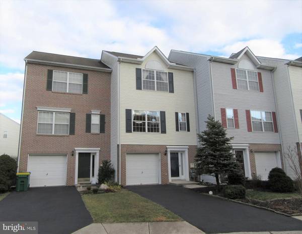 31 HIGHLAND CIR, Newark, DE 19713