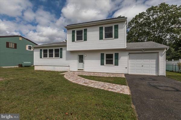 6 SPRUCE DR, Little Egg Harbor Twp, NJ 08087