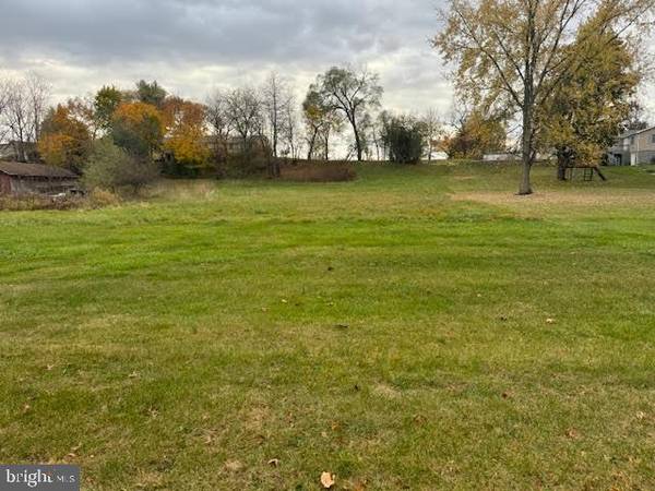 Harrisburg, PA 17112,6030 RESTVIEW DR #LOT B