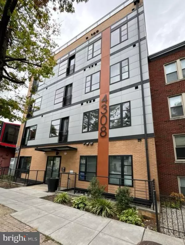 4308 GEORGIA AVE NW #203, Washington, DC 20011