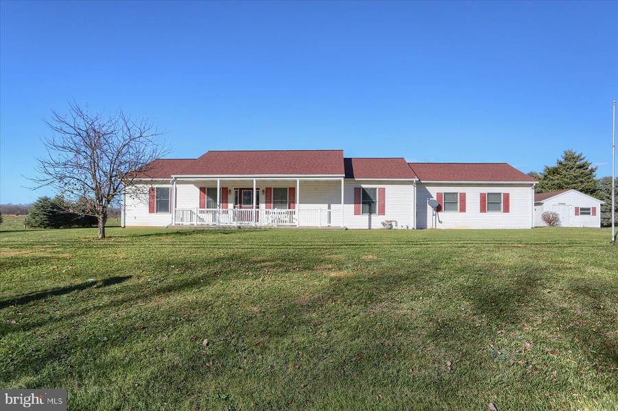 1208 W TRINDLE RD, Mechanicsburg, PA 17055