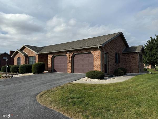 Chambersburg, PA 17202,5751 GREENVILLAGE ROAD