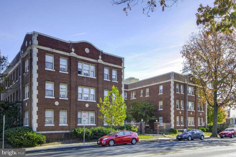 6645 GEORGIA AVE NW #210, Washington, DC 20012