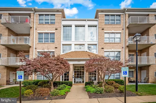 641 STRAFFAN DR #303, Lutherville Timonium, MD 21093