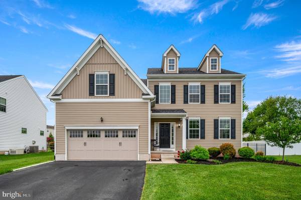 128 WORTHINGTON CIRCLE CIR, Trooper, PA 19403