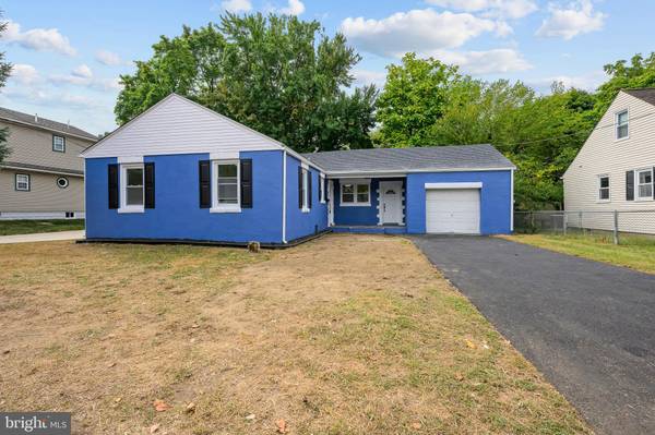 315 NICHOLSON RD, Mount Ephraim, NJ 08059