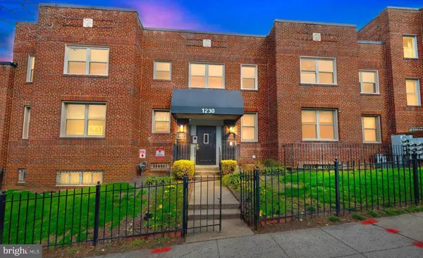 1230 HOLBROOK TER NE #G02, Washington, DC 20002