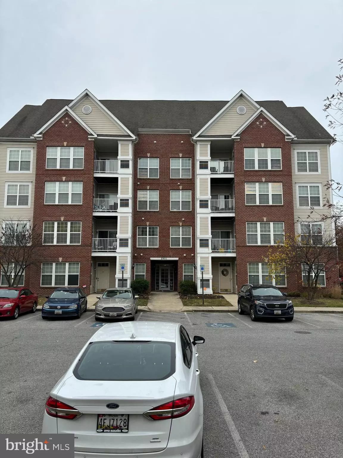 District Heights, MD 20747,2801 FOREST RUN DR #1-204