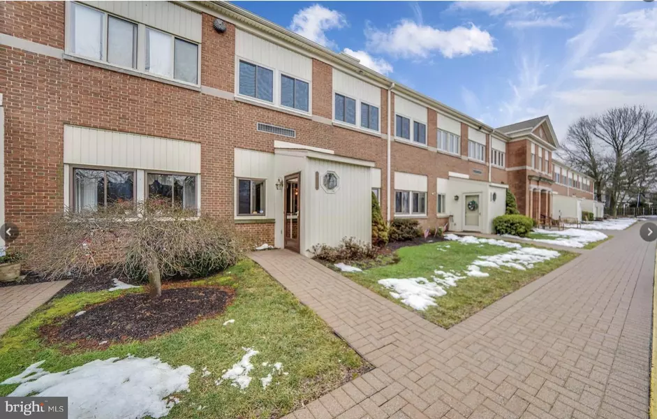 1318 BIRCH LN #A002, Wilmington, DE 19809