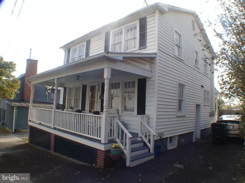 129 E MONMOUTH ST, Winchester, VA 22601