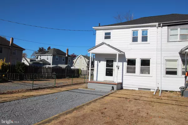 206 W WASHINGTON ST, Riverside, NJ 08075