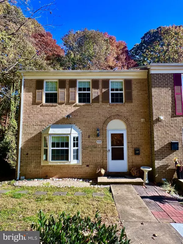 5555 WINFORD CT, Fairfax, VA 22032