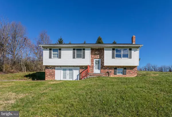 Woodstock, VA 22664,50 APPLETREE LN